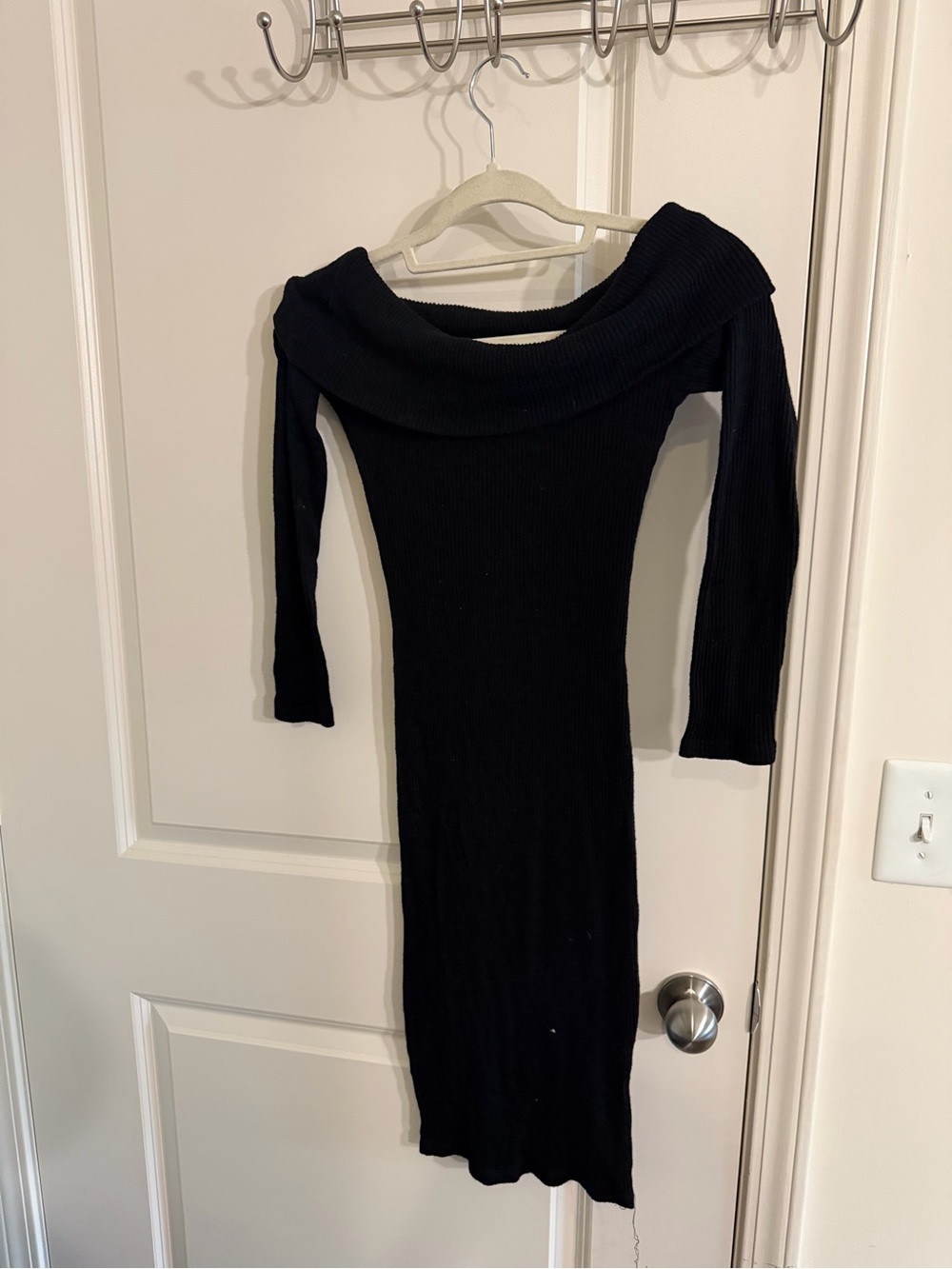 Off-Shoulder Black Ribbed Knit Dress - Elegant Bodycon